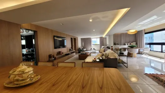 Apartamento com 4 Quartos à venda, 216m² no Belvedere, Belo Horizonte