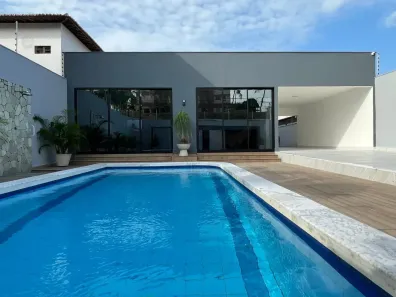 Casa com 5 Quartos à venda, 300m² no Capim Macio, Natal