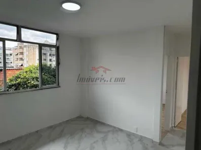 Apartamento com 2 Quartos à venda, 46m² no Taquara, Rio de Janeiro