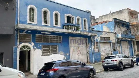 Galpão/Depósito/Armazém à venda, 1630m² no Cambuci, São Paulo