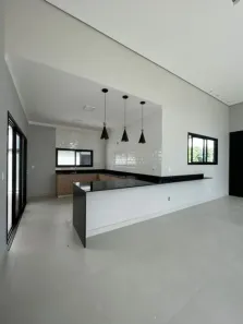 Casa com 3 Quartos à venda, 305m² no Loteamento Residencial Fazenda Casa Grande, Taubaté