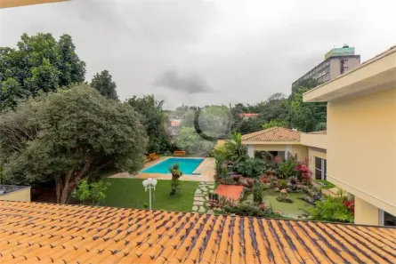 Casa com 3 Quartos à venda, 600m² no Vila Madalena, São Paulo