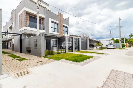 Sobrado com 3 Quartos à venda, 127m² no Xaxim, Curitiba