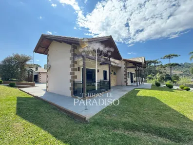 Casa com 3 Quartos à venda, 2466m² no Cascatas, Campo Alegre