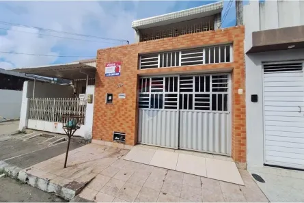 Casa com 3 Quartos à venda, 140m² no Ponta da Terra, Maceió