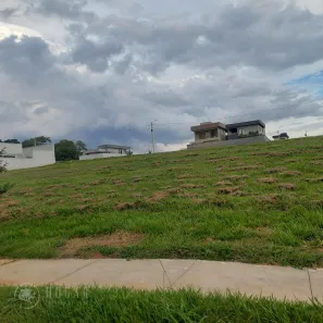 Lote/Terreno à venda, 299m² no Parqville Quaresmeira, Trindade