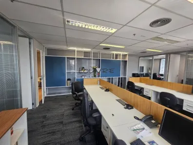 Sala Comercial para alugar, 100m² no Vila Olímpia, São Paulo