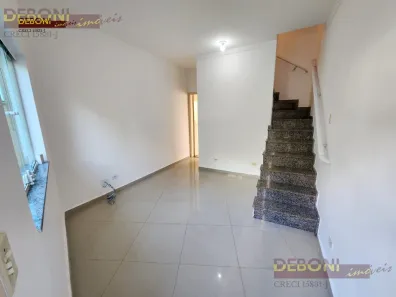 Casa com 3 Quartos para alugar, 250m² no Chácara Seis de Outubro, São Paulo