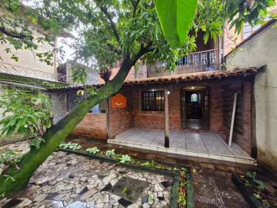 Casa com 4 Quartos à venda, 240m² no Universitário, Belo Horizonte