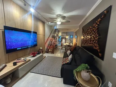 Casa com 2 Quartos à venda, 110m² no Palmeiras, Cabo Frio