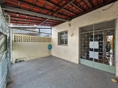 Casa com 2 Quartos à venda, 210m² no Damas, Fortaleza