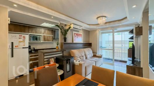 Apartamento com 2 Quartos à venda, 62m² no Vila Ipiranga, Porto Alegre