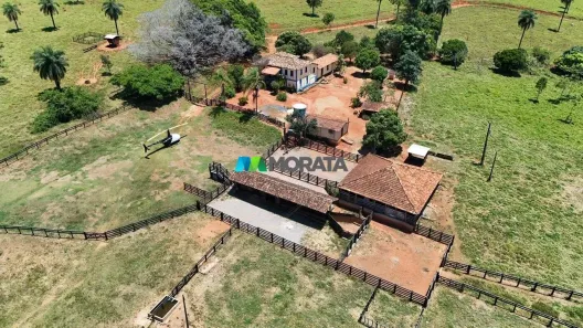 Fazenda/Sítio com 1 Quarto à venda, 360m² no Baú, Estrela do Indaiá