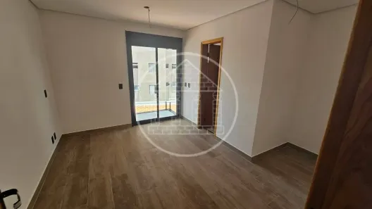 Sobrado com 3 Quartos à venda, 170m² no Vila Romano, São Paulo