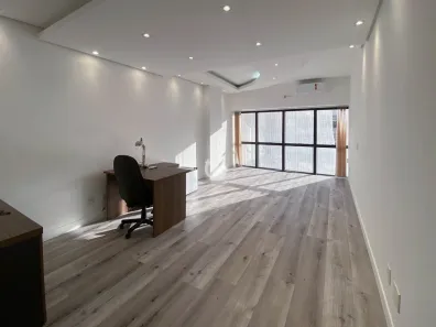 Sala Comercial à venda, 30m² no Centro, Florianópolis