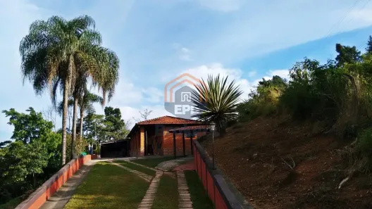 Fazenda/Sítio com 3 Quartos à venda, 153m² no Chácaras Paulista, Várzea Paulista