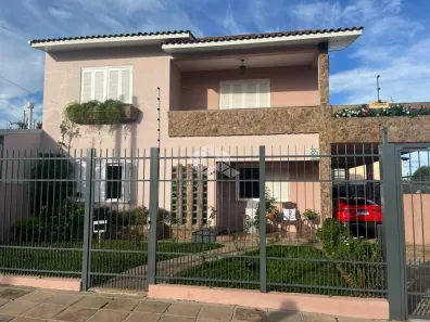 Casa com 4 Quartos à venda, 318m² no Santa Terezinha, Vacaria