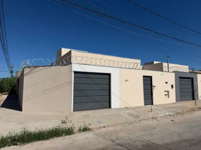 Casa com 3 Quartos à venda, 50m² no Independência, Montes Claros