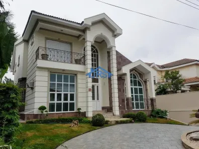Casa de Condomínio com 4 Quartos à venda, 643m² no Alphaville Residencial Zero, Barueri
