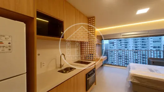 Apartamento com 1 Quarto para alugar, 26m² no Santo Amaro, São Paulo