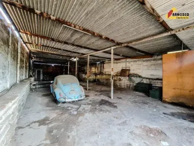 Galpão/Depósito/Armazém à venda, 200m² no Interlagos, Divinópolis