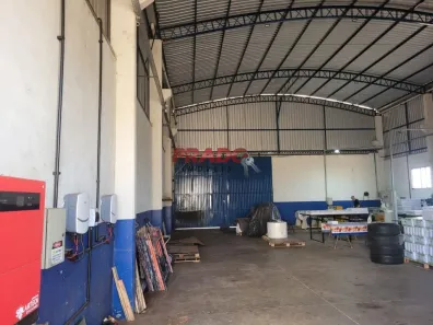 Galpão/Depósito/Armazém à venda, 300m² no , Floresta