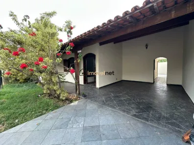 Casa com 3 Quartos para alugar, 300m² no Ouro Preto, Belo Horizonte