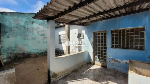 Casa com 2 Quartos à venda, 250m² no Minas Gerais, Uberlândia