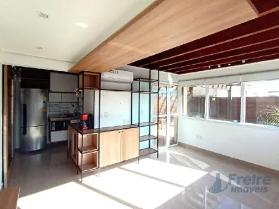 Apartamento com 2 Quartos para alugar, 100m² no Menino Deus, Porto Alegre