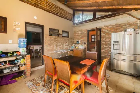 Sobrado com 3 Quartos à venda, 130m² no Hípica, Porto Alegre