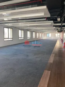 Sala Comercial para alugar, 288m² no Vila Olímpia, São Paulo