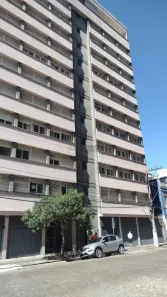 Apartamento com 2 Quartos para alugar, 70m² no Centro, Pelotas