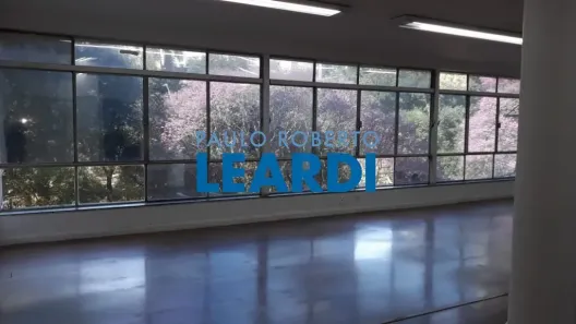 Sala Comercial à venda, 102m² no República, São Paulo