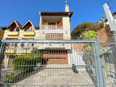 Casa com 3 Quartos à venda, 285m² no Chácara das Pedras, Porto Alegre