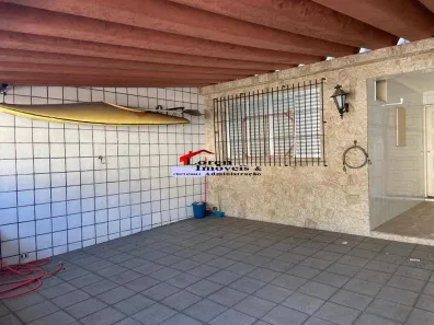 Casa com 2 Quartos à venda, 100m² no Vila Mateo Bei, São Vicente