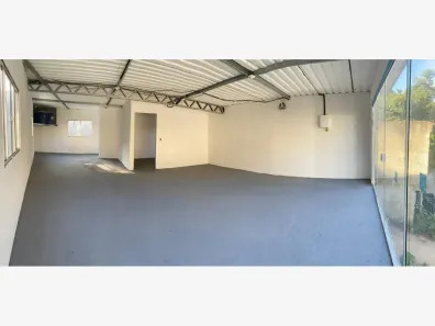 Ponto Comercial para alugar, 120m² no Castelanea, Petrópolis