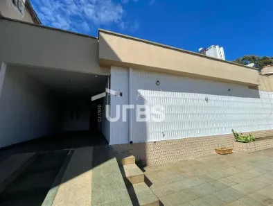 Casa com 3 Quartos à venda, 418m² no Setor Aeroporto, Goiânia