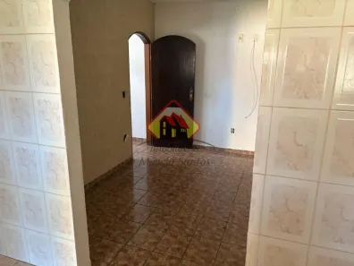 Casa com 2 Quartos à venda, 156m² no Parque Piratininga, Taubaté