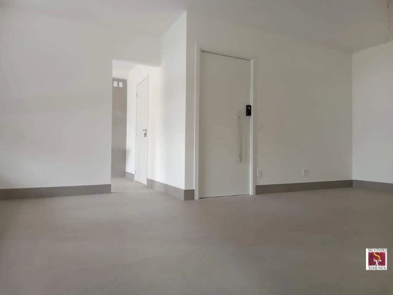 Apartamento com 3 quartos — Santa Efigênia, Belo Horizonte
