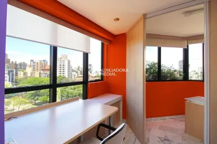Sala Comercial à venda, 41m² no Auxiliadora, Porto Alegre