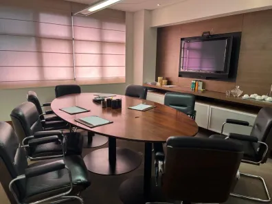 Sala Comercial à venda, 120m² no Lourdes, Belo Horizonte