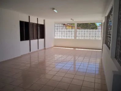 Casa com 3 Quartos à venda, 130m² no Lagoa Nova, Natal