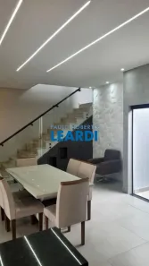 Casa com 2 Quartos à venda, 168m² no Loteamento Villa Branca, Jacareí
