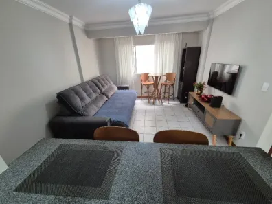 Apartamento com 2 Quartos para alugar, 80m² no Centro, Balneário Camboriú