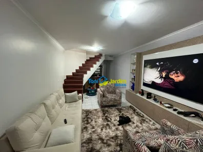Sobrado com 3 Quartos à venda, 183m² no Parque Gerassi, Santo André