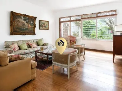 Casa com 4 Quartos para alugar, 410m² no Alto de Pinheiros, São Paulo