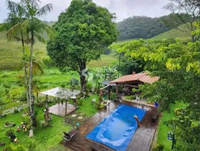 Fazenda/Sítio com 3 Quartos à venda, 450m² no , Lima Duarte