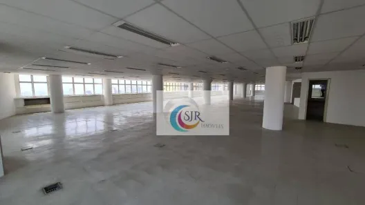 Sala Comercial para alugar, 844m² no República, São Paulo