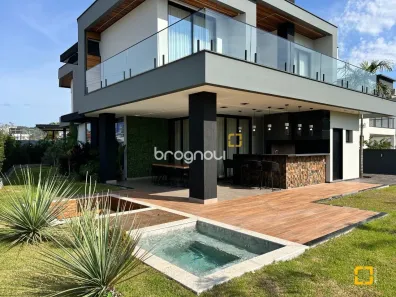 Casa de Condomínio com 4 Quartos à venda, 404m² no Ingleses do Rio Vermelho, Florianópolis