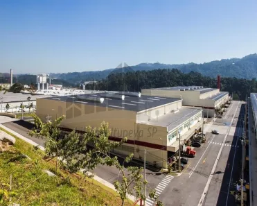 Galpão/Depósito/Armazém para alugar, 1622m² no Itaqui, Itapevi